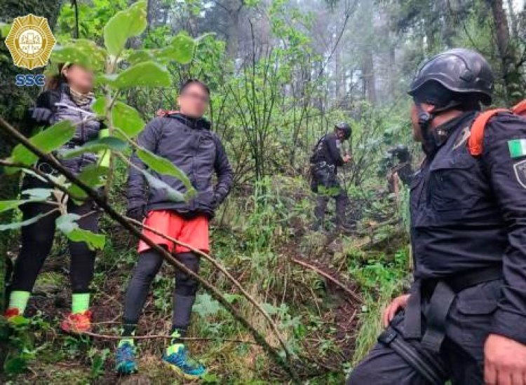 Pareja que se perdió tras subir El Pico del Aguila fue rescatada por elementos de la SSC