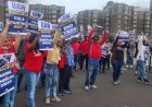 Se suman 7 mil trabajadores más a la huelga del Sindicato automotriz UAW