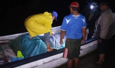 Afectaciones por la onda tropical 26, cae rayo y mata a pescador en Oaxaca