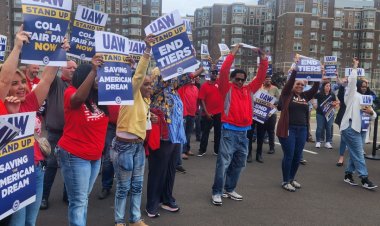 Se suman 7 mil trabajadores más a la huelga del Sindicato automotriz UAW