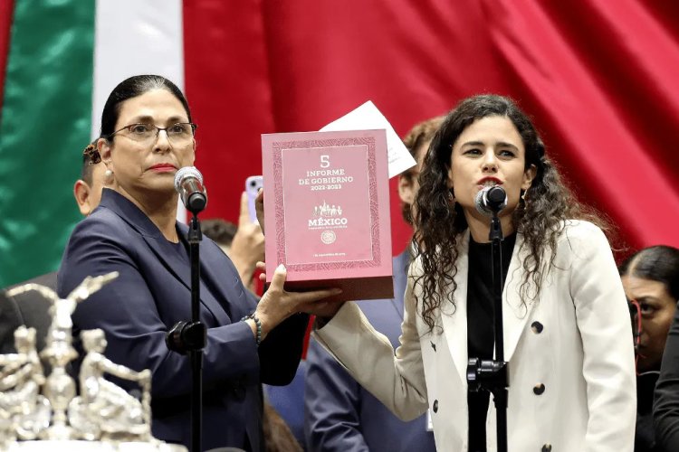 Inicia nuevo periodo legislativo del Congreso de la Unión; entregan V Informe de Gobierno de AMLO