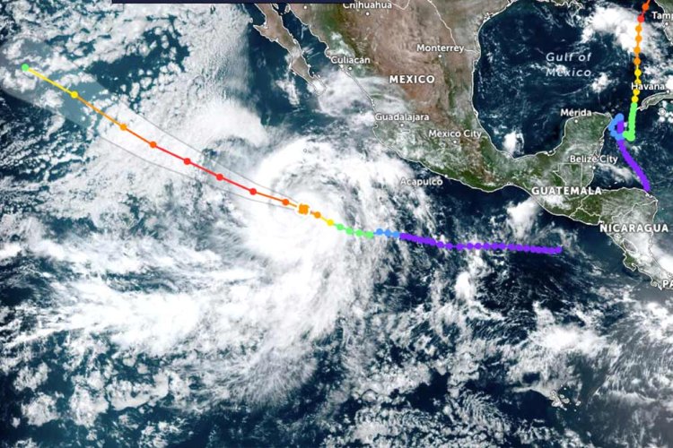 Jova ya es súper huracán, alcanza la categoría 5; huracán Lee avanza por el Atlántico