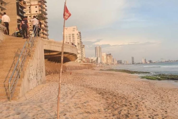 Muere joven al intentar salvar a niña en playas de Mazatlán, Sinaloa