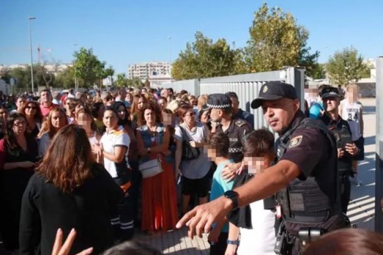 En Andalucía, España, un alumno de secundaría apuñaló a cinco personas