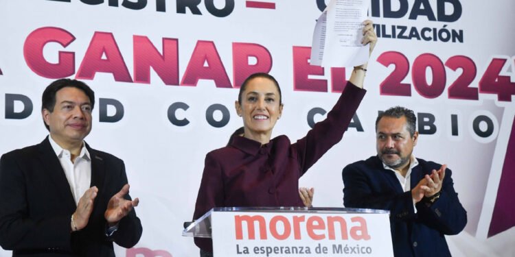 Rebelión en Morena: dos encuestadoras dan una virtual victoria a Sheinbaum