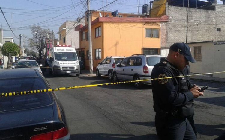 Matan a hombre en Naucalpan, Edomex, mientras iba a bordo de su automóvil