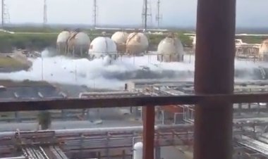 Fuga de gas LP en refinería de Cadereyta