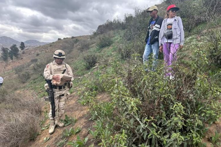 Activistas buscadores hallan restos de al menos tres cuerpos en Baja California