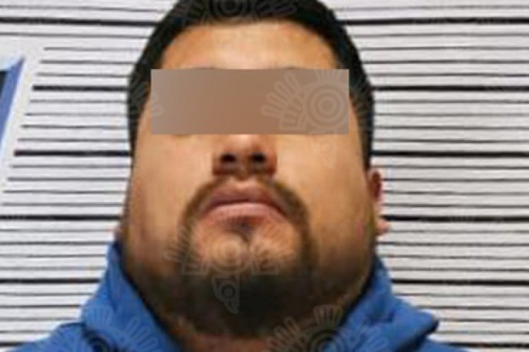 Es detenido líder criminal que extorsionaba a comerciantes en mercados de Puebla