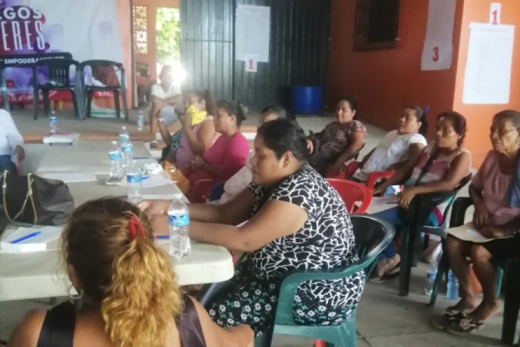 Brindar capacitación política a mujeres en Marquelia, un acierto del PAC