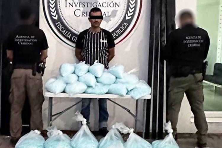 Capturan a hombre con 2.5 millones de pastillas de fentanilo en Sinaloa