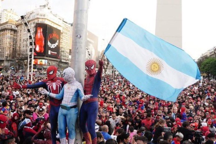 Cientos de Spider-Man’s se reúnen y rompen récord en Argentina