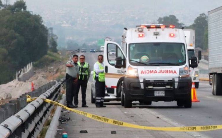 Mueren atropellados dos ciclistas en Chalco, Edomex