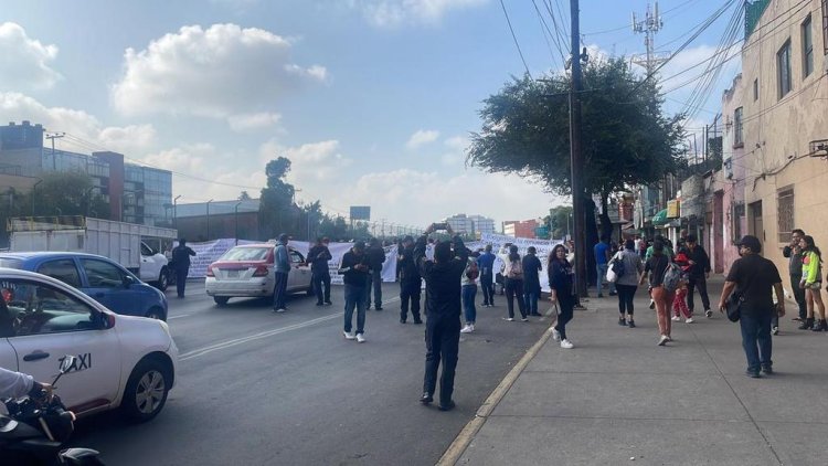 Transportistas anuncian bloqueos en varios puntos de la CDMX; piden destitución de titular de SEMOVI