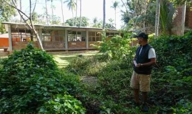 Maestros carecen de espacios para vivir en Riviera Nayarit