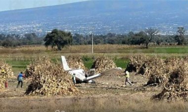 Reportan desplome de avioneta que salió del aeropuerto de Puebla