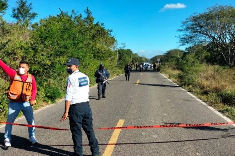 Hallaron cinco cuerpos degollados en Juchique de Ferrer en Veracruz