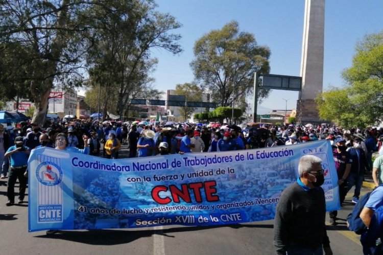 Marcha CNTE en Michoacán