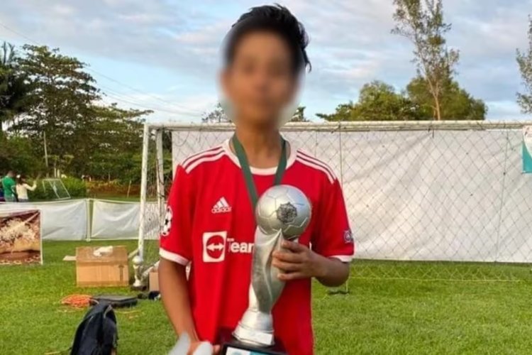 Joven futbolista fallece tras chocar accidentalmente contra su rival en Veracruz