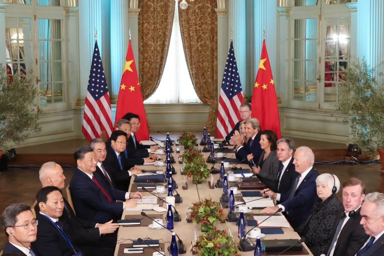 China está dispuesta a tratar con EEUU cuestiones estratégicas, paz y desarrollo mundial: Xi Jinping en San Francisco