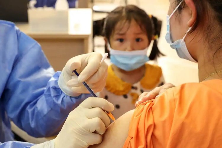 OMS solicita a China información por aumento de casos de neumonía infantil