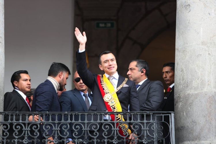 Daniel Noboa juramenta como nuevo presidente de Ecuador