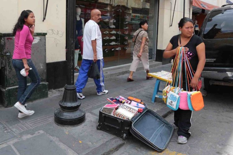 Economía informal crece 5.9 por ciento en Puebla: INEGI