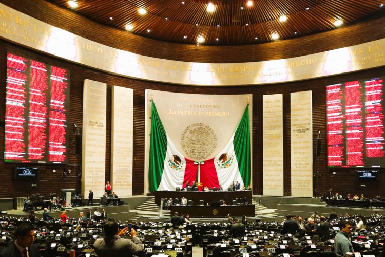 Aprueban diputados extinción de Notimex