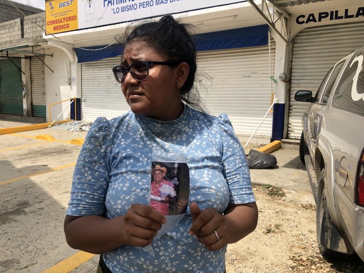 “Nos llamó que estaba muy feo el mar”. Familia busca a marinero desaparecido tras el paso de Otis