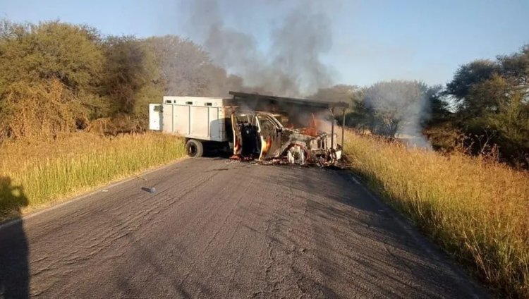 Reportan ataque armado contra Militares y bloqueos en Teocaltiche, Jalisco