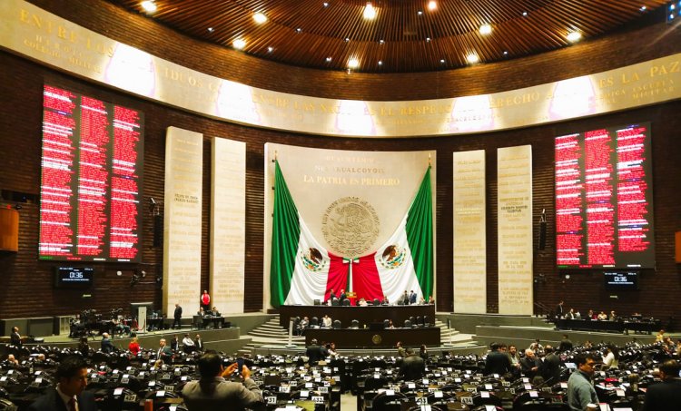 Aprueban diputados extinción de Notimex