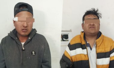 Detienen a dos sujetos en Nezahualcóyotl por robar celulares de mujeres, EDOMEX