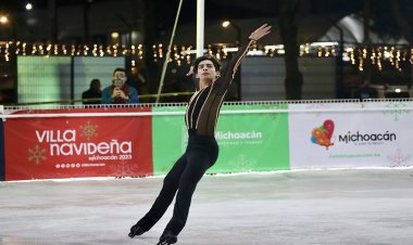 Patinador Donovan Carrillo inauguró Villa Navideña en Morelia, Michoacán