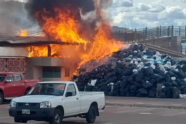 Radicalizan protesta en Oaxaca ante olvido de la Primavera Oaxaqueña