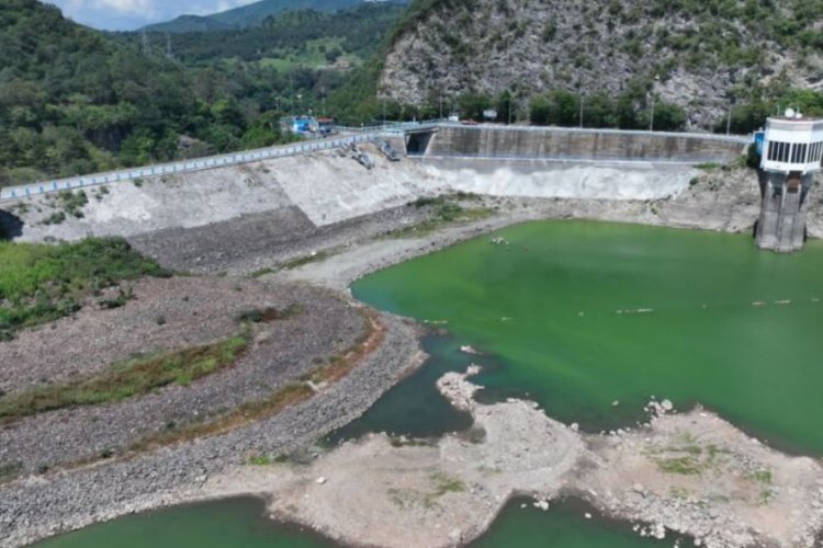 Presa de Valle de Bravo perdió más de 2 millones de metros cúbicos de agua en el mes de noviembre