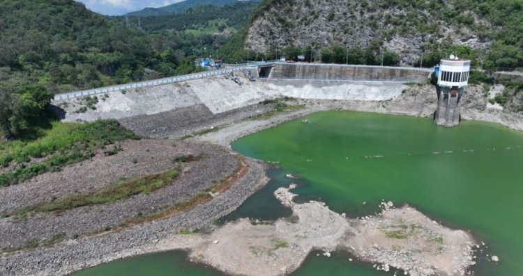Presa de Valle de Bravo perdió más de 2 millones de metros cúbicos de agua en el mes de noviembre