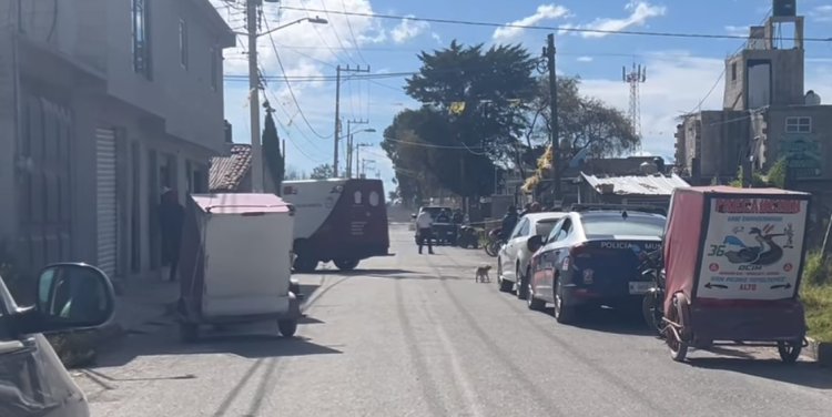 Pierde la vida ciclista al chocar de frente con motociclista en Toluca, EDOMEX