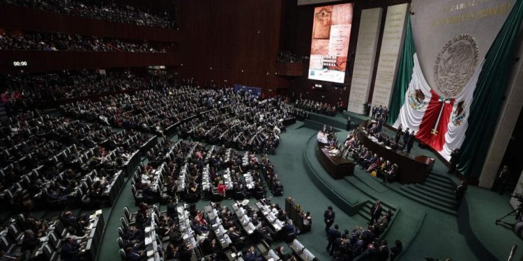 Crisis política en Nuevo León, tema en la agenda política de Cámara de Diputados