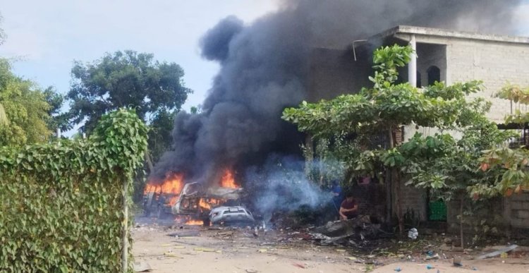 Camioneta con pirotecnia explota en Lázaro Cárdenas, Michoacán
