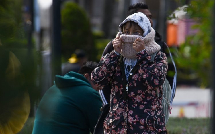 Se activa alerta naranja y amarilla por frío en la CDMX