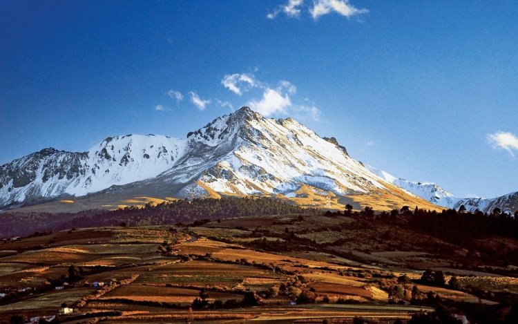 Autoridades cierran acceso a Nevado de Toluca
