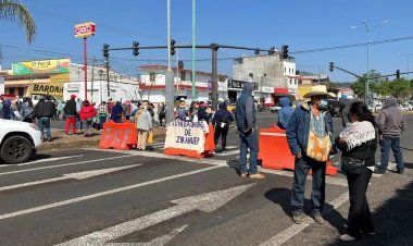 Bloqueos carreteros por injusticias