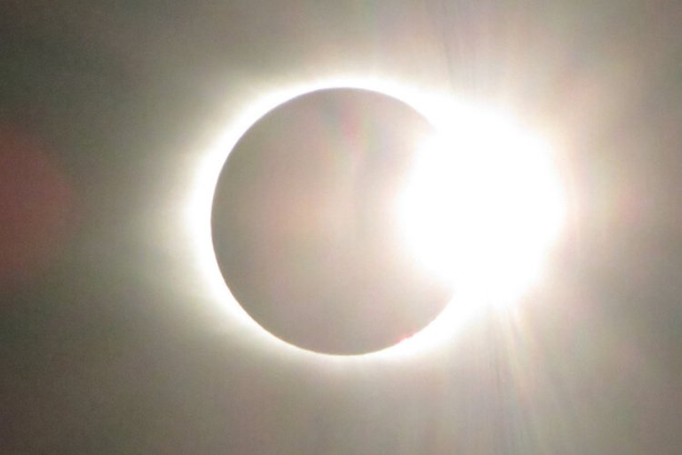 Así se verá el eclipse solar este 2024 en México