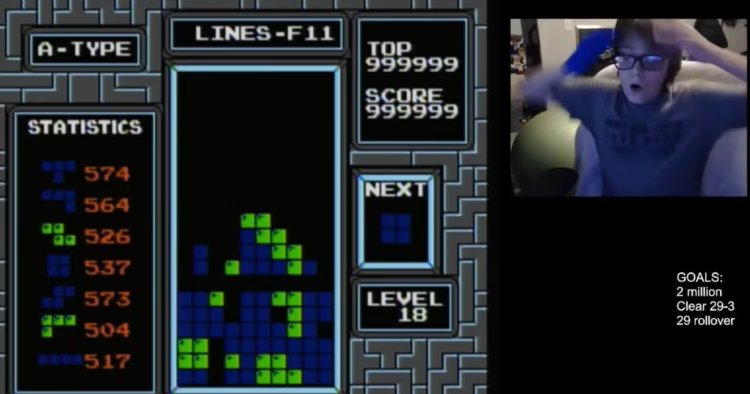 Adolescente de 13 años se convirtió en el primer humano el terminar el juego de Tetris