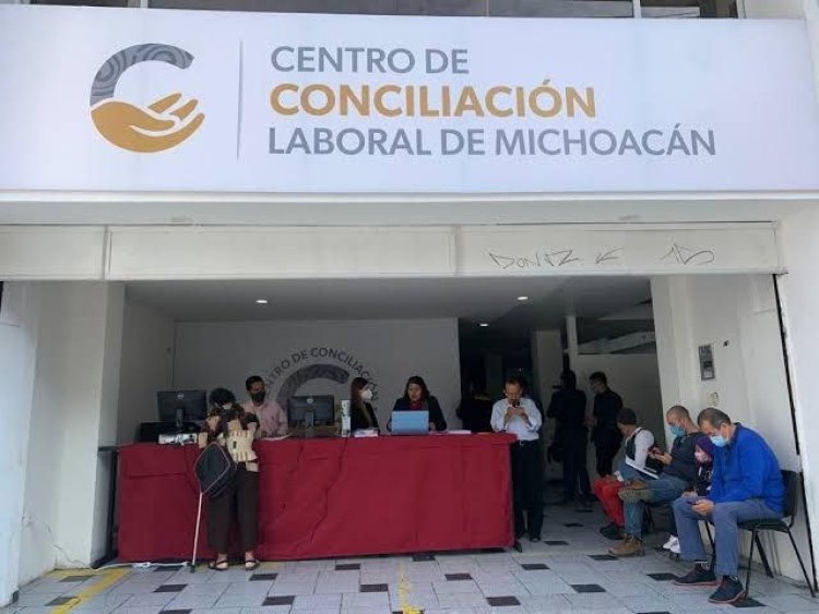 Trabajadores inconformes en Michoacán