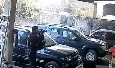 Policías de Morelos disparan contra presuntos sicarios pese a que ya se habían rendido