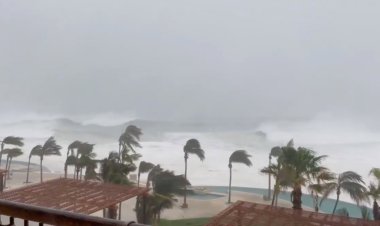 Coordinadora Nacional de Protección Civil, presenta protocolos sobre cómo actuar por amenaza de huracán