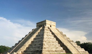 UNAM buscará salones ocultos en la pirámide de Chichén Itzá