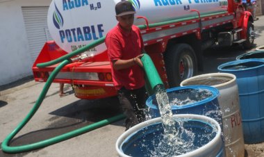 Recibos de agua en León por las nubes