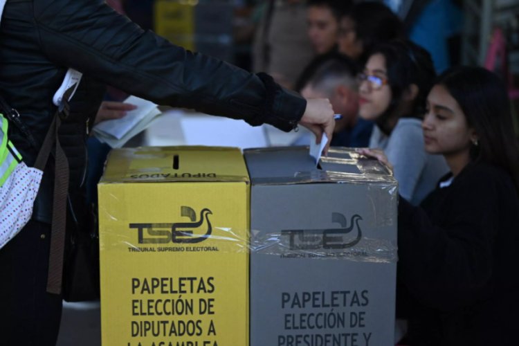 Elecciones en El Salvador, votación por reelección de Bukele o un nuevo presidente